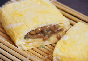 厚焼きたまご　ねぎ入り納豆